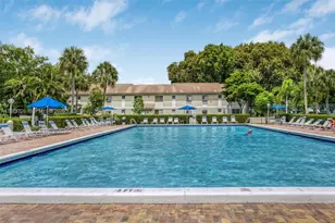 709 Gardens Dr, Pompano Beach, FL 33069 - Photo 23