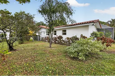 1350 NW 73rd Ave, Plantation, FL 33313 - Photo 43