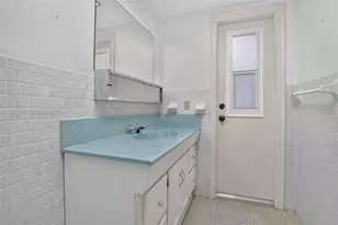 1350 NW 73rd Ave, Plantation, FL 33313 - Photo 35