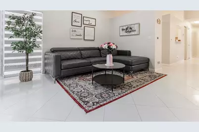 17251 NW 6th St, Pembroke Pines, FL 33029 - Photo 5
