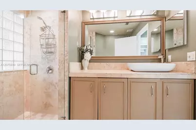 17251 NW 6th St, Pembroke Pines, FL 33029 - Photo 19