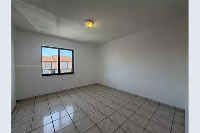 4106 W 11th Ct #66, Hialeah, FL 33012 - Photo 5