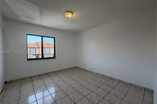 4106 W 11th Ct, Hialeah, FL 33012 - Photo 5