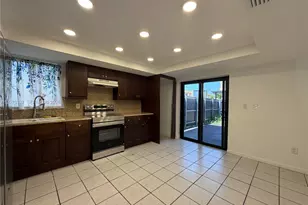 4106 W 11th Ct, Hialeah, FL 33012 - Photo 3