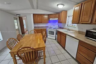 2522 NW 121st Ave, Gainesville, FL 32609 - Photo 9