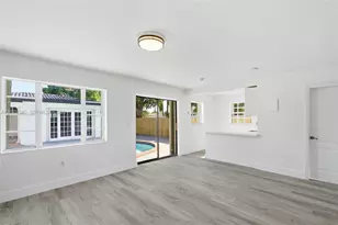 275 W 13th St, Hialeah, FL 33010 - Photo 39