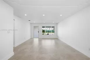 275 W 13th St, Hialeah, FL 33010 - Photo 13