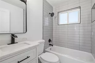 275 W 13th St, Hialeah, FL 33010 - Photo 29