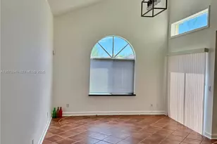 1094 SE 6th Ave, Dania Beach, FL 33004 - Photo 5