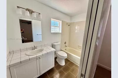 1094 SE 6th Ave #1094, Dania Beach, FL 33004 - Photo 21