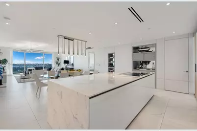 10201 Collins Ave #907, Bal Harbour, FL 33154 - Photo 7