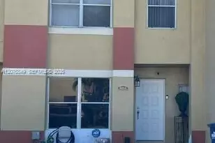5214 NW 190th St, Miami Gardens, FL 33055 - Photo 1