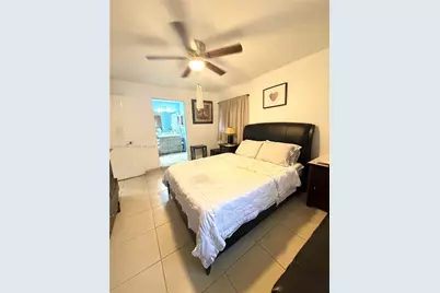 761 NE 199th St #202, Miami, FL 33179 - Photo 17