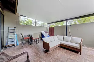 1110 W Fairway Rd, Pembroke Pines, FL 33026 - Photo 63