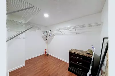 1110 W Fairway Rd, Pembroke Pines, FL 33026 - Photo 47