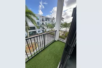 4700 NW 84th Ave #31, Doral, FL 33166 - Photo 13