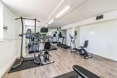 1251 NE 108th St #216, Miami, FL 33161 - Photo 21