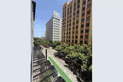 151 SE 1st St #405, Miami, FL 33131 - Photo 11