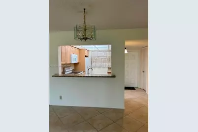 1811 Sabal Palm Dr #204, Davie, FL 33324 - Photo 23