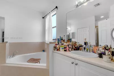 23715 SW 114th Ct #1, Homestead, FL 33032 - Photo 11