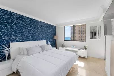 520 Brickell Key Dr #A1207, Miami, FL 33131 - Photo 17