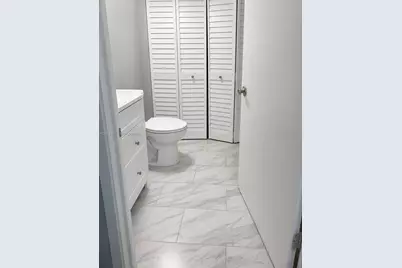 8212 S Coral Cir, North Lauderdale, FL 33068 - Photo 3