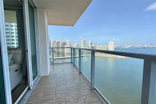 1155 Brickell Bay Dr, Miami, FL 33131 - Photo 1