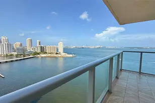 1155 Brickell Bay Dr, Miami, FL 33131 - Photo 3