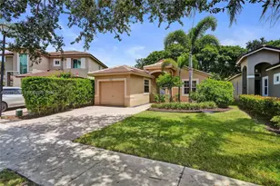 4114 Sapphire St, Weston, FL 33331 - Photo 1