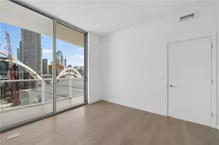 1400 Biscayne Blvd, Miami, FL 33132 - Photo 9