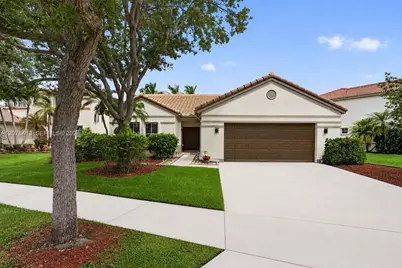 370 Carrington Dr, Weston, FL 33326 - Photo 1