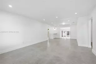 275 W 13th St, Hialeah, FL 33010 - Photo 11