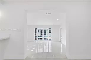 275 W 13th St, Hialeah, FL 33010 - Photo 17