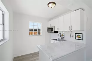 275 W 13th St, Hialeah, FL 33010 - Photo 41