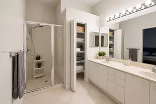 1776 Aspen Ln, Weston, FL 33327 - Photo 7