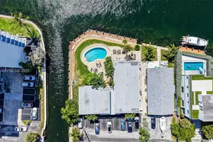 1705 N Riverside Dr, Pompano Beach, FL 33062 - Photo 9