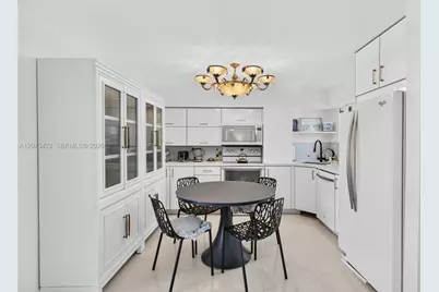 1705 N Riverside Dr #2, Pompano Beach, FL 33062 - Photo 3