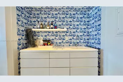 1100 West Ave #812, Miami Beach, FL 33139 - Photo 9