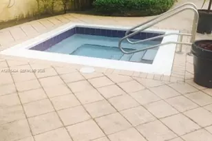 927 Riverside Dr, Coral Springs, FL 33071 - Photo 25