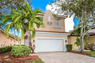 3955 NE 11th Dr, Homestead, FL 33033 - Photo 1