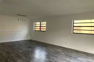 13721 SW 84th St, Miami, FL 33183 - Photo 3