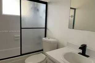 13721 SW 84th St, Miami, FL 33183 - Photo 11