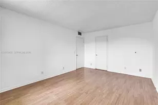 300 SW 134th Way, Pembroke Pines, FL 33027 - Photo 11