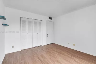 300 SW 134th Way #413E, Pembroke Pines, FL 33027 - Photo 17
