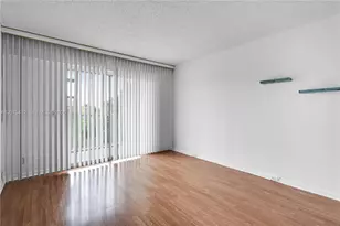 300 SW 134th Way, Pembroke Pines, FL 33027 - Photo 15