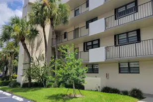 2410 Deer Creek Country Club Blvd, Deerfield Beach, FL 33442 - Photo 35
