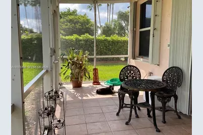 505 SE 26th Dr, Homestead, FL 33033 - Photo 9