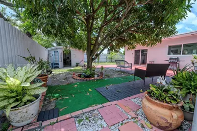 6944 SW 10th Ct, Pembroke Pines, FL 33023 - Photo 31