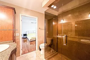 2820 NE 57th St, Fort Lauderdale, FL 33308 - Photo 23