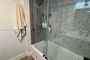 2420 Diana Dr, Hallandale Beach, FL 33009 - Photo 11